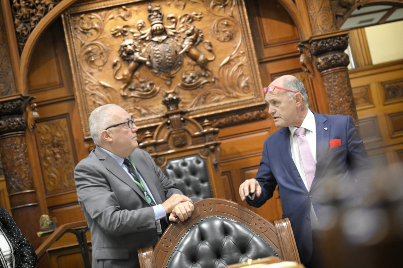 Nationalratspräsident Wolfgang Sobotka (ÖVP) bei der Private Tour durch das Parlamentsgebäude von Ontario