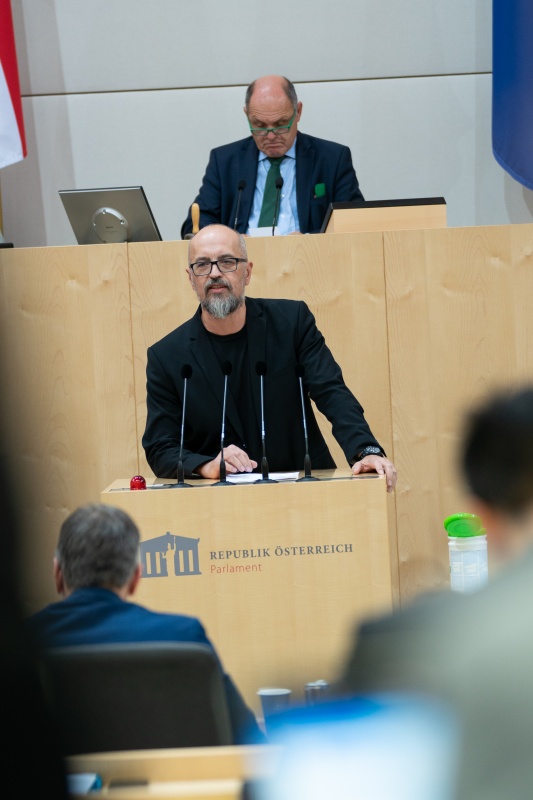 Nationalratsabgeordneter Michel Reimon (GRÜNE)