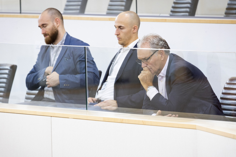 Bundesratspräsidenten a. D. Edgar Mayer auf der Besucher:innengalerie