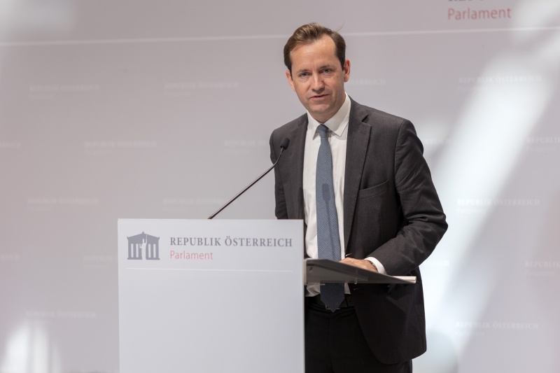 Am Rednerpult: Jacob Calice