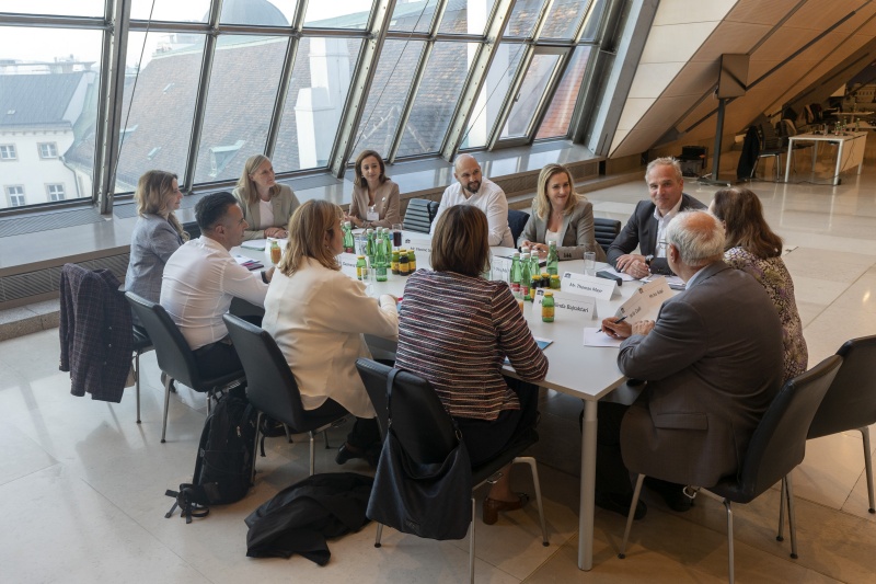 Teilnehmer:Innen im Workshop.