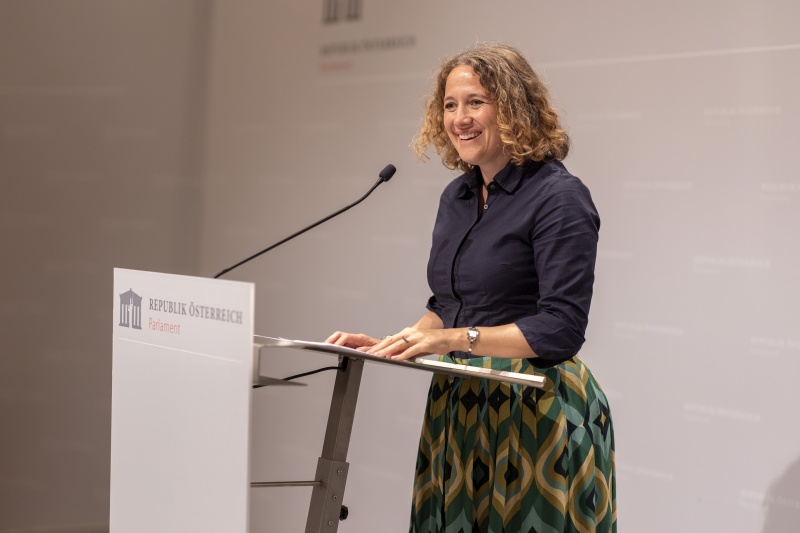 Am Renderpult: Melina Schneider...