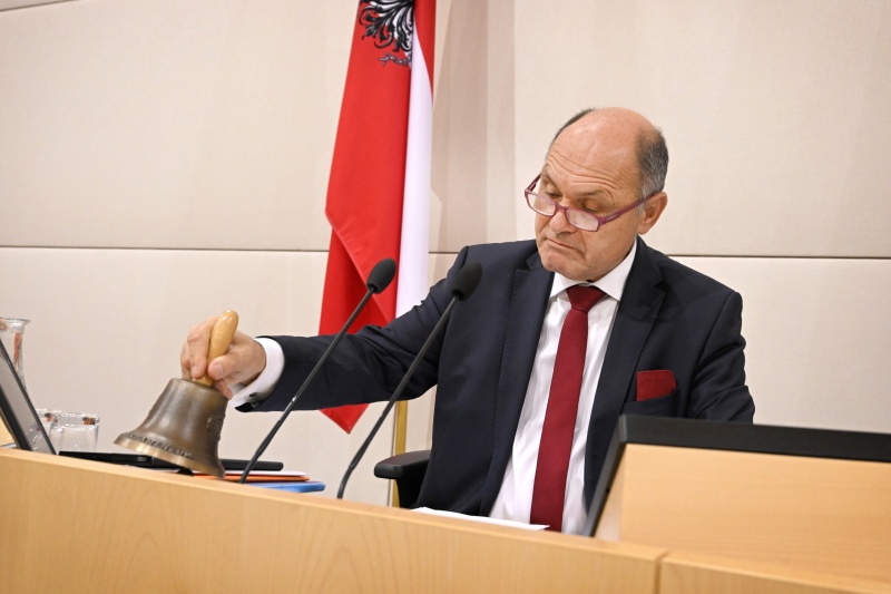 Am Präsidium: Nationalratspräsident Wolfgang Sobotka (ÖVP) bei der Eröffnung der Sitzung