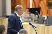 Nationalratsabgeordneter Axel Kassegger (FPÖ) am Wort