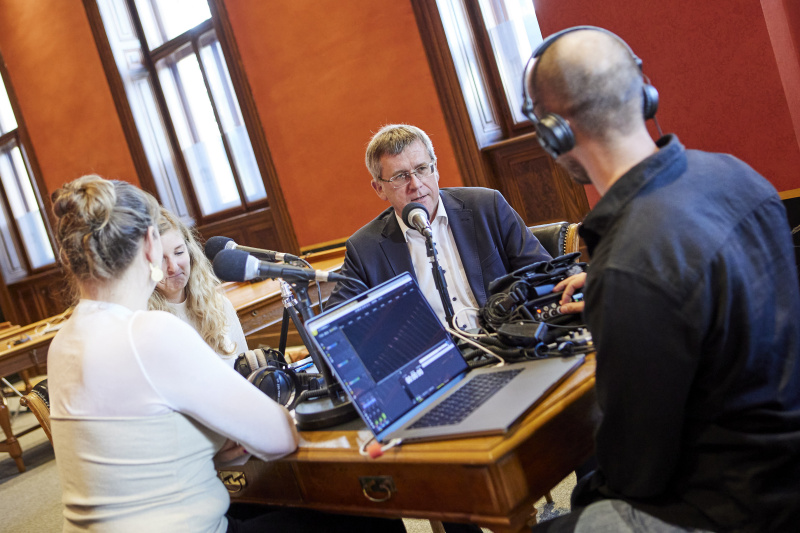 Leo Lugmayr Parlamentsdirektion