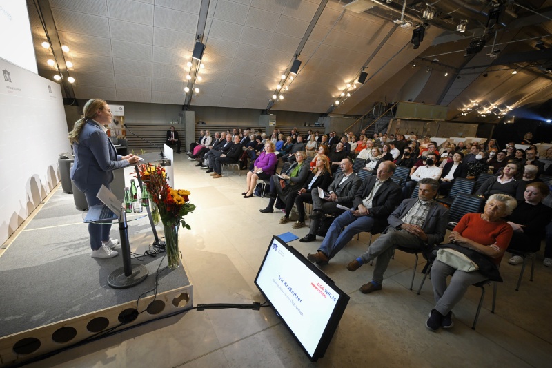 Geschäftsführerin des ÖGB-Verlags Iris Krassnitzer