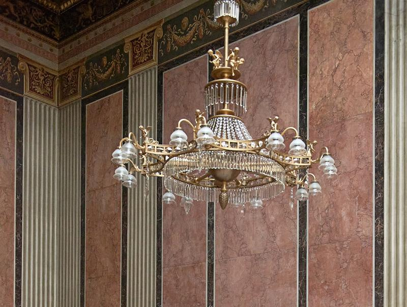 Kooperationsprojekt der Universität für angewandte Kunst Wien, Abteilung angewandte Fotografie und zeitbasierte Medien und der Parlamentsdirektion des österreichischen Parlaments. ..Zum Projekt erscheint das Buch 'Temporäre Unordnung', 2020 Walter de Gruyter GmbH, Berlin/Boston, ISBN 978-3-11-070240-8..Projektleitung: Pascal Petignat (Universität für angewandte Kunst Wien), Barbara Eder (Parlamentsdirektion)