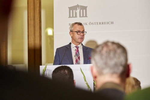 Eröffnungsworte durch Dritten Nationalratspräsident Norbert Hofer (FPÖ)