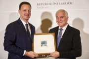 Von links: Nationalratsabgeordneter Gerhard Kaniak (FPÖ), Michael Geistlinger Universität Salzburg