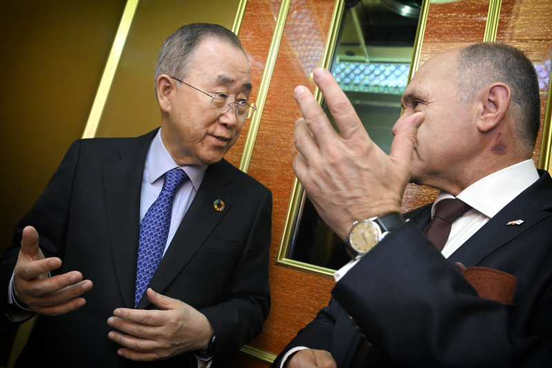 Höflichkeitsbesuch ehemaliger VN-Generalsekretär Ban Ki-Moon. Von links: Ban Ki-Moon, Nationalratspräsident Wolfgang Sobotka (ÖVP)