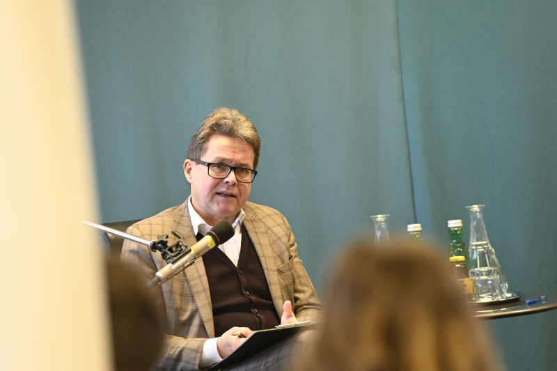 Unterrichtsminister Martin Polaschek (ÖVP) besucht einen Workshop in der Demokratiewerkstatt