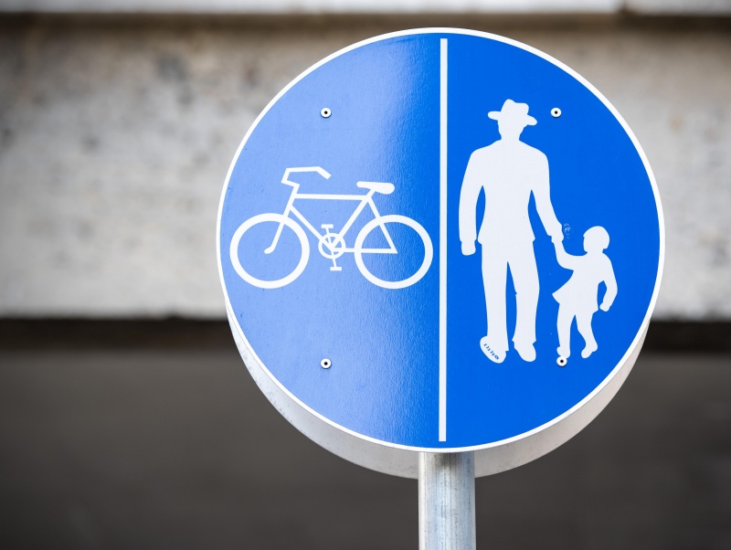 Radweg Fußweg Anfang