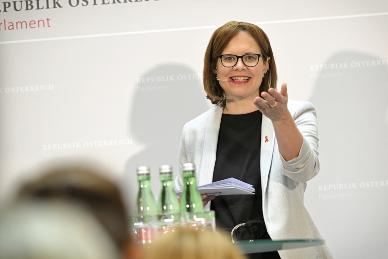 Moderation: Andrea Brunner