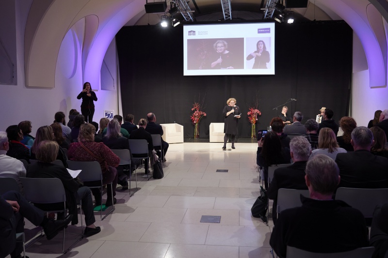 Eröffnungsworte von Bundesratspräsidentin Korinna Schumann (SPÖ)