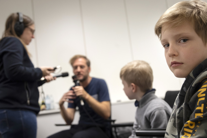 Kinderreporter:innen befragen Christoph Clar, Mitarbeiter des Parlaments, parlamentswissenschaftliche Grundsatzarbeit