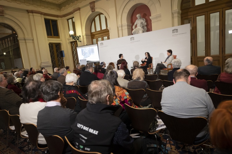 Podiumsdiskussion, Blick in den Veranstaltungssaal