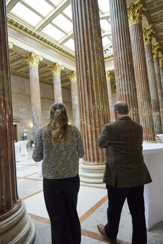 Nationalratspräsident Wolfgang Sobotka (ÖVP) spricht über das renovierte Parlament