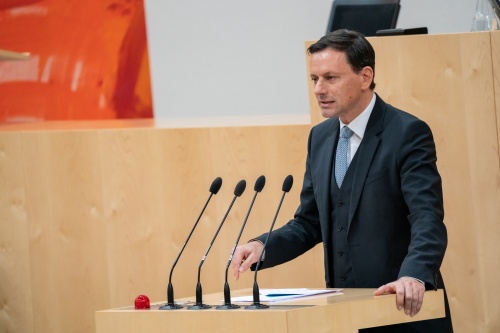 Nationalratsabgeordneter Ernst Gödl (ÖVP) am Redneprult