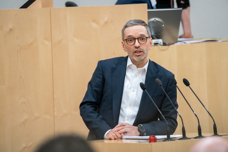 Am Rednerpult: Klubobmann Herbert Kickl (FPÖ)
