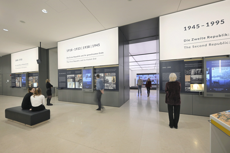 Ausstellung in der Agora