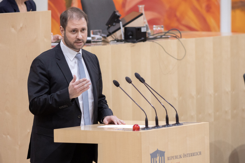 Am Rednerpult Europaabgeordneter Christian Sagartz (ÖVP)