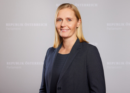 Bundesrätin Maria Huber (GRÜNE)