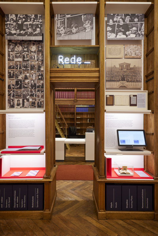 Bibliotheksausstellung