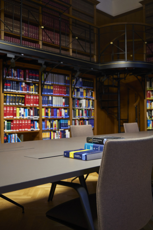 Lesesaal der Bibliothek