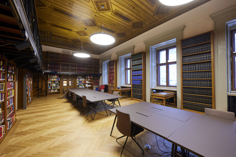 Lesesaal der Bibliothek