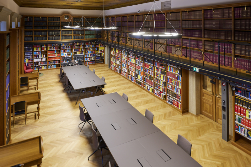 Lesesaal der Bibliothek