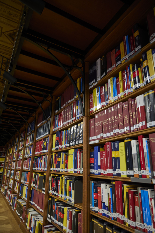 Lesesaal der Bibliothek