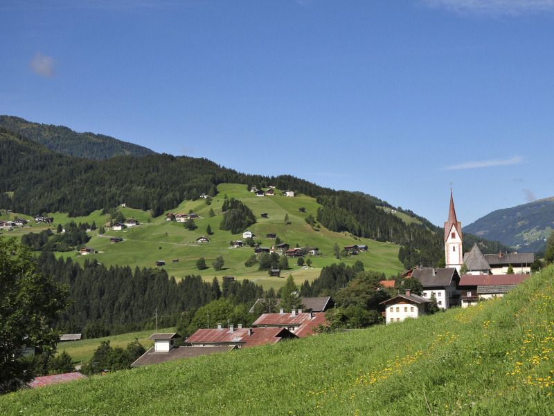 Landschaft - Natur - Landwirtschaft - Ort - Kirche