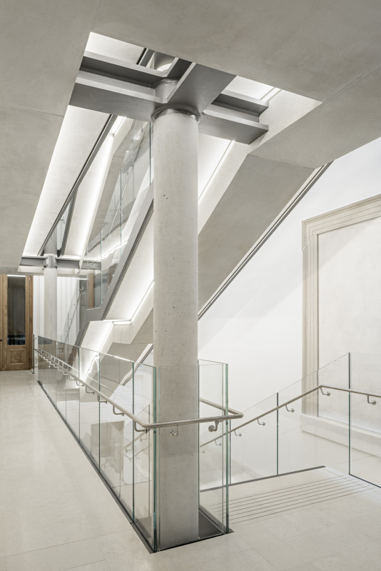 Hauptstiege 2 - 1. OG