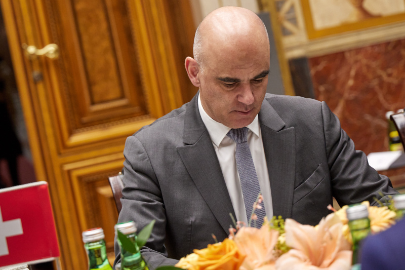 Bundespräsident der Schweizerischen Eidgenossenschaft Alain Berset während der Aussprache
