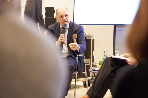 Nationalratspräsident Wolfgang Sobotka (ÖVP) Besucht einen Workshop in der neuen Demokratierwerksatt