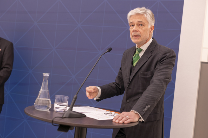 Am Wort: Parlamentsdirektor Harald Dossi