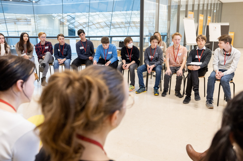 Veranstaltungsteilnehmer:innen der Demokratiewerkstatt.
