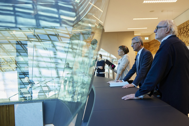 Von links: Tatjana Lukáš Moderation, Parlamentsvizedirektor Alexis Wintoniak, András Pálffy Architektenbüro Jabornegg & Pálffy