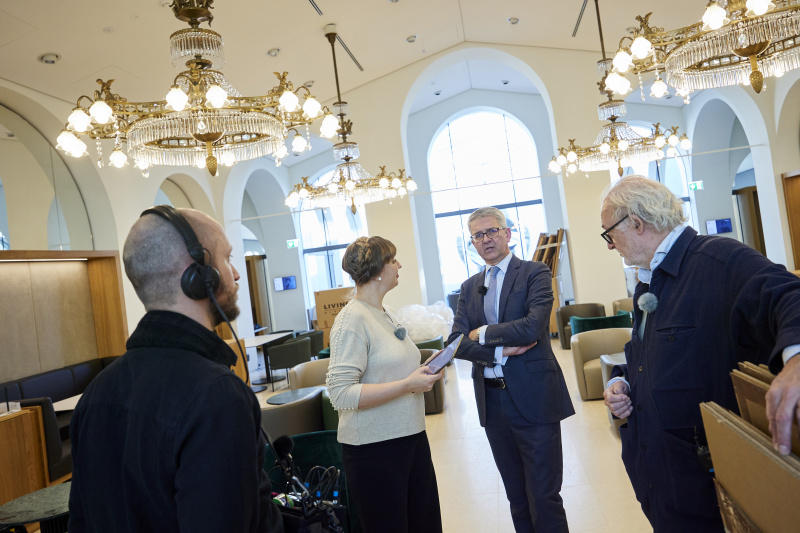 Von links: Tatjana Lukáš Moderation, Parlamentsvizedirektor Alexis Wintoniak, András Pálffy Architektenbüro Jabornegg & Pálffy