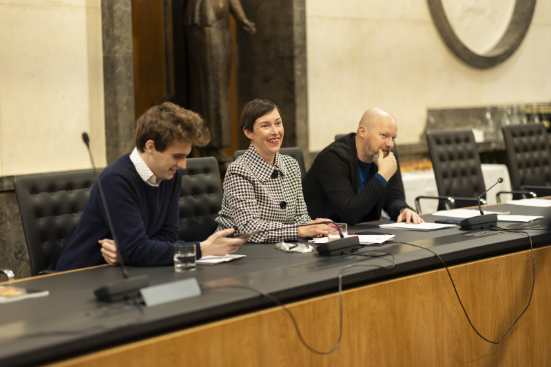 Von rechts: Bundesrat Marco Schreuder (GRÜNE), Nationalratsabgeordnete Henrike Brandstötter (NEOS)