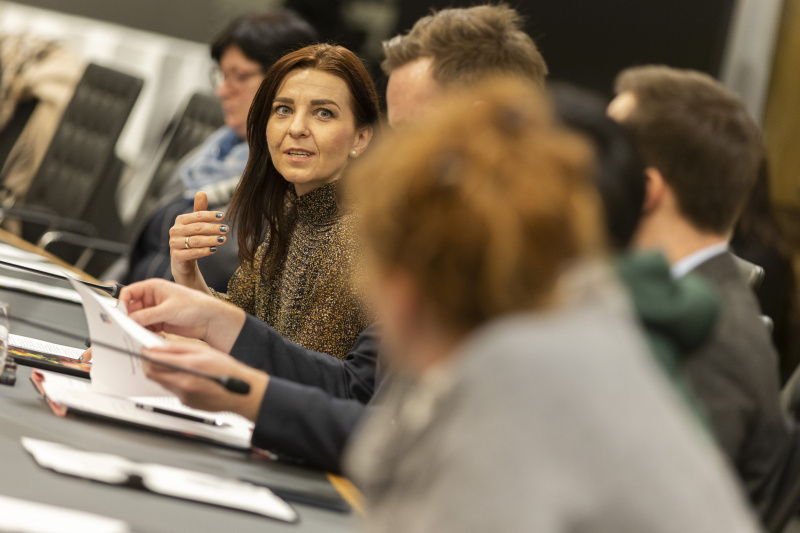 Am Wort: Nationalratsabgeordnete Ewa Ernst-Dziedzic (GRÜNE)