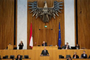 Am Redner:innenpult Nationalratsabgeordneter Axel Kassegger (FPÖ)