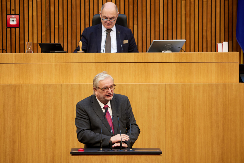 Am Redner:innenpult Nationalratsabgeordneter Christoph Matznetter (SPÖ)