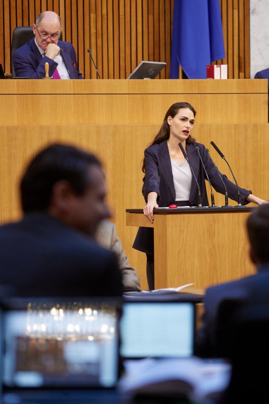 Am Rednerpult Nationalratsabgeordnete Barbara Neßler (GRÜN)