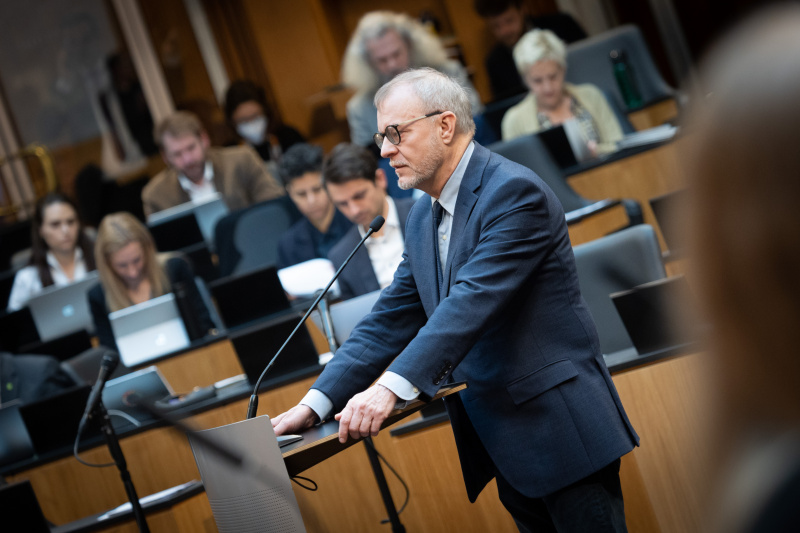 Nationalratsabgeordneter Harald Troch (SPÖ) am Rednerpult