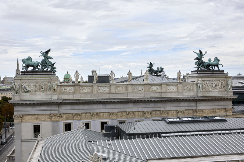 Blick auf das Parlamentsdach von der Reichsratsstraße 9