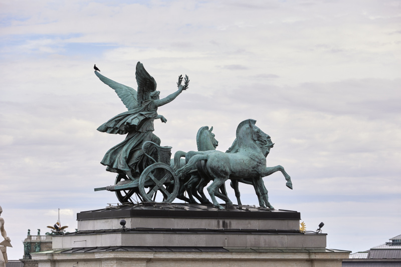 Blick auf das Parlamentsgebäude von der Reichsratsstraße 9