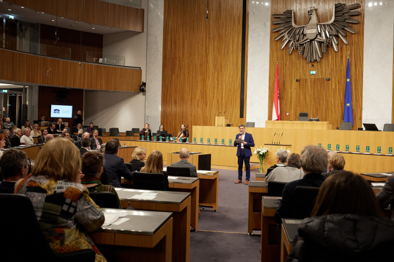 Moderation von Andreas Jäger ORF