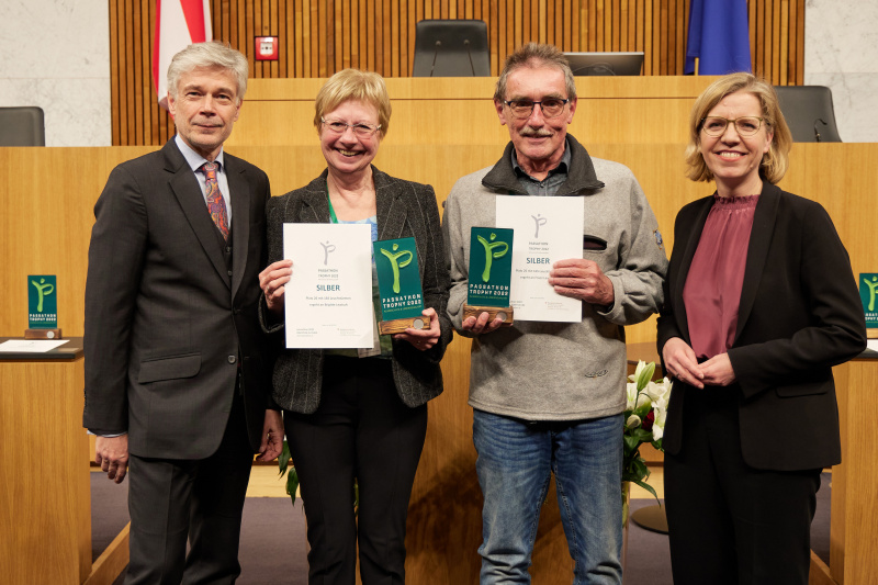 Überreichung der Auszeichnungen an die Gewinner:innen des passathon in der Kategorie „Silber“