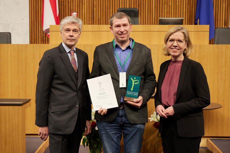 Überreichung der Auszeichnungen an die Gewinner:innen des passathon in der Kategorie „Silber“